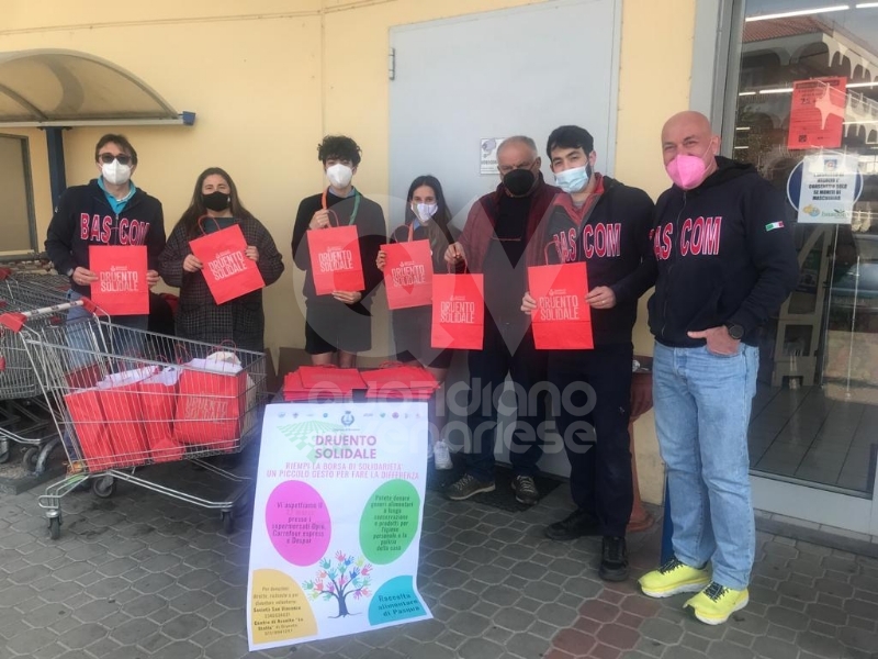 DRUENTO - «Druento Solidale»: raccolti alimenti e prodotti per chi è in difficoltà - FOTO