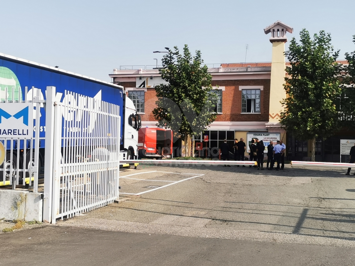 VENARIA - Incendio alla Marelli: evacuato tutto lo stabilimento di via Cavallo - FOTO