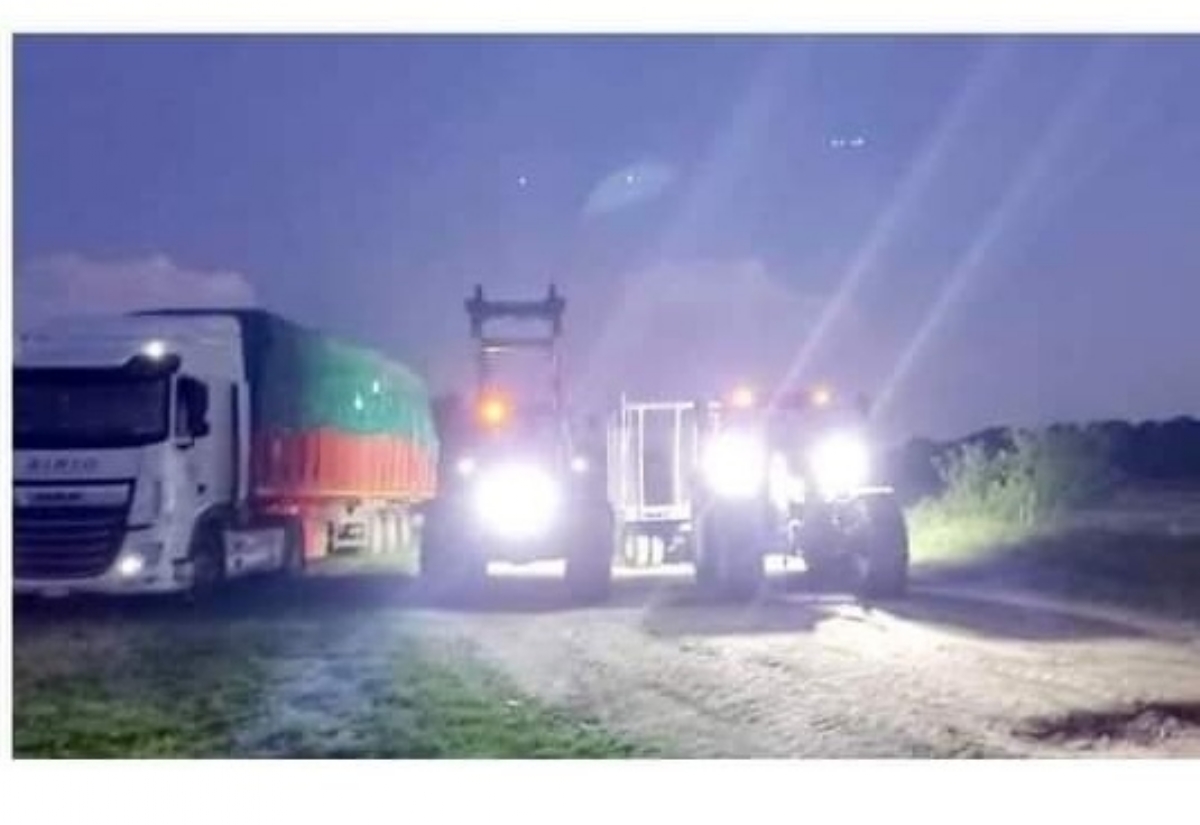 VENARIA - Gli agricoltori di Venaria e Rocca Canavese solidali con la Sardegna: in arrivo camion pieni di fieno - FOTO