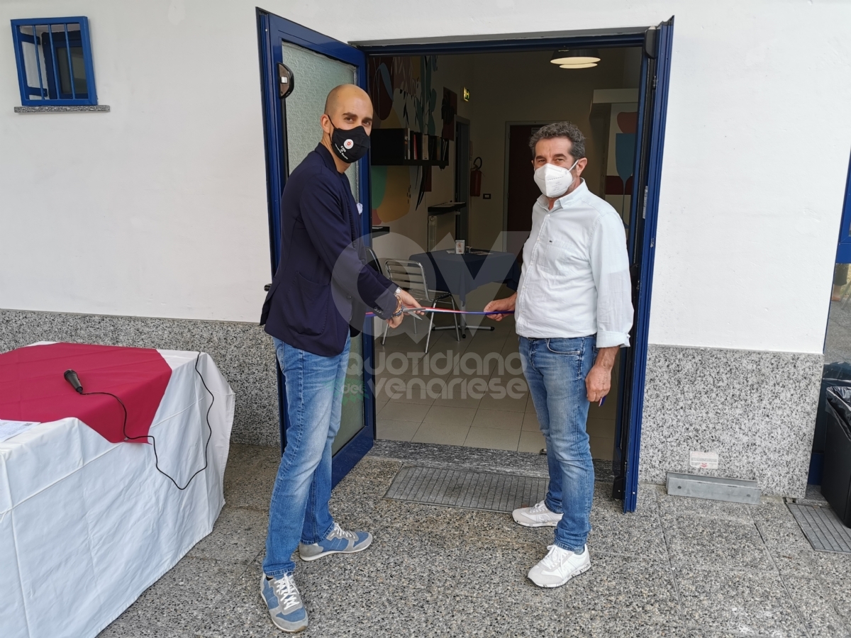 VENARIA - Taglio del nastro all'Iqbal Masih: nasce il bar «InterVallo» e una mensa sociale - FOTO