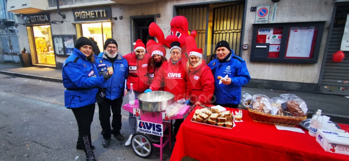 VENARIA - Immacolata ed Immaginaria: in città si respira l'atmosfera del Natale - FOTO