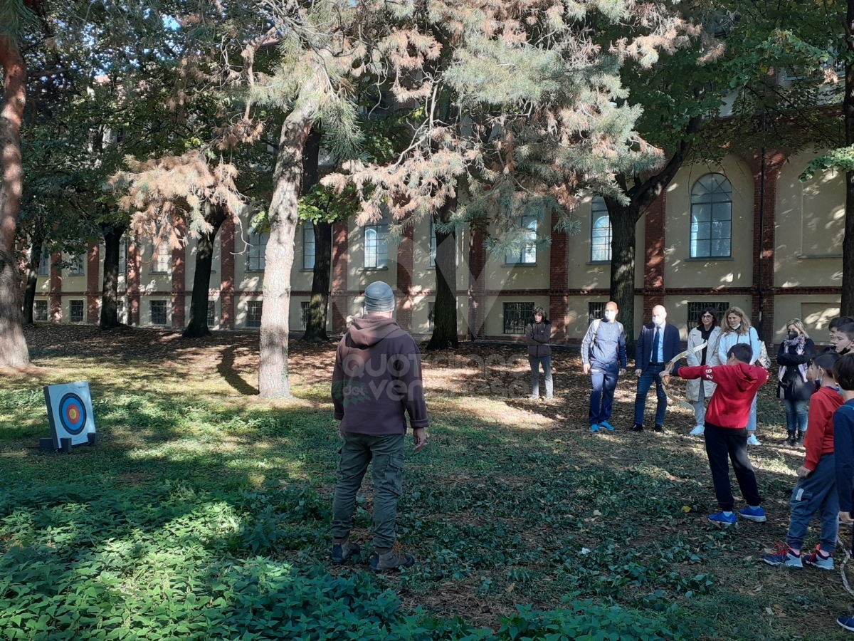 COLLEGNO - «Outdoor together»: alla Don Minzoni le lezioni, e lo sport, si fanno all'aperto - FOTO