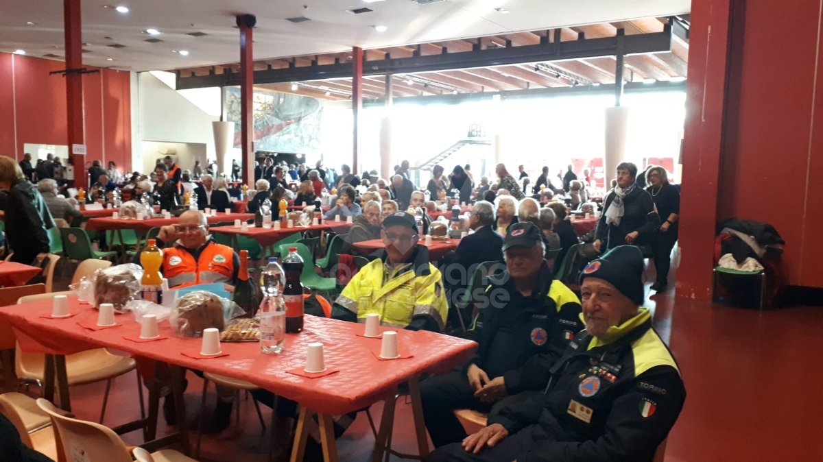 VENARIA - Grande festa al Concordia per le «Nozze d'oro» - FOTO