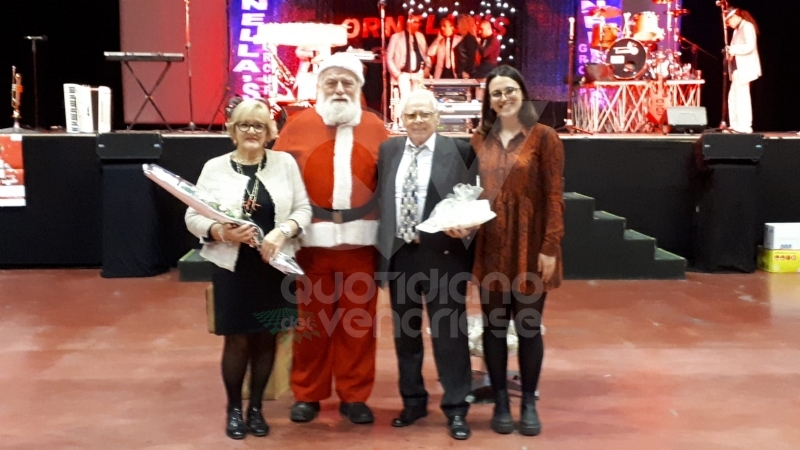 VENARIA - La città ha festeggiato le «nozze d'oro» di oltre 60 coppie venariesi