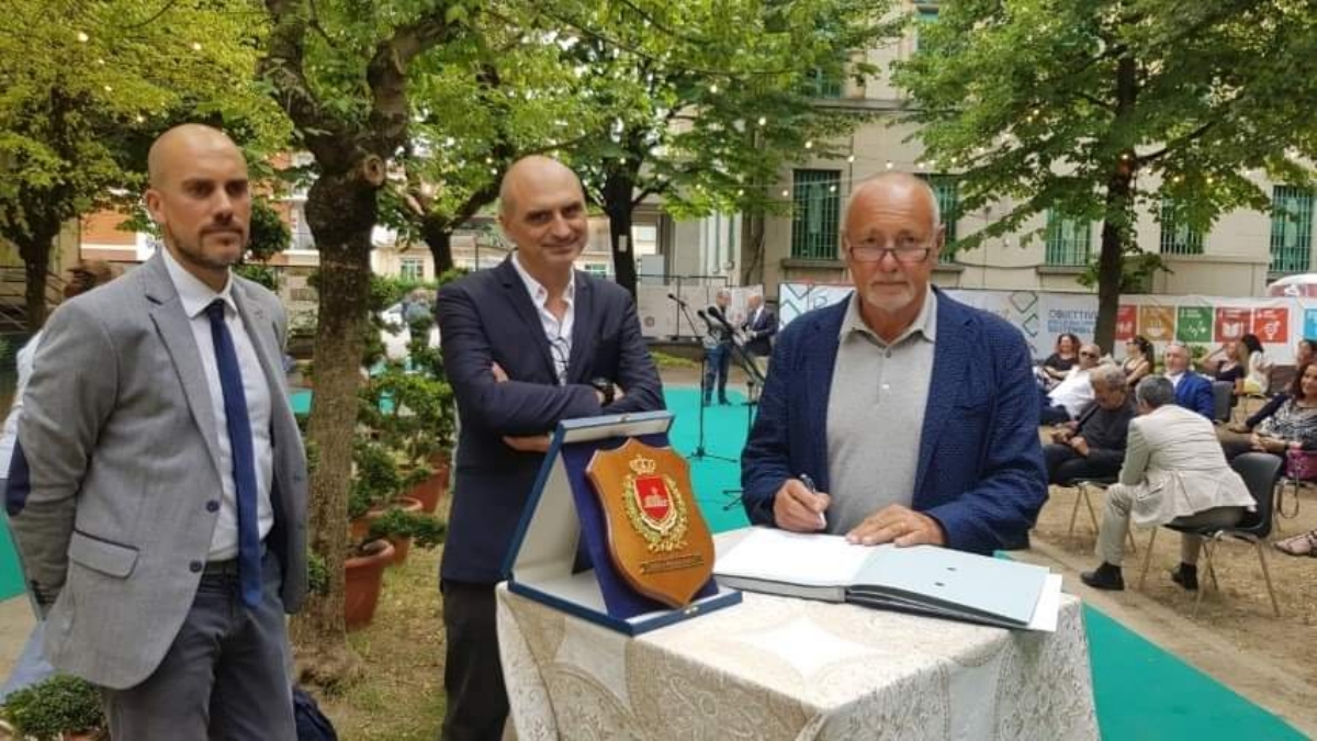 VENARIA - Con la mostra del «fotografo delle dive», la Reale si tuffa nella cultura cinematografica - FOTO