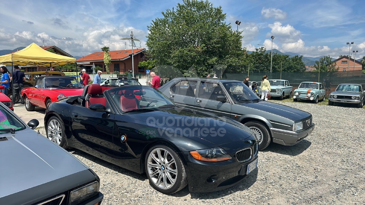 SAN GILLIO - Successo per il raduno delle auto storiche alla Bizzarria - FOTO