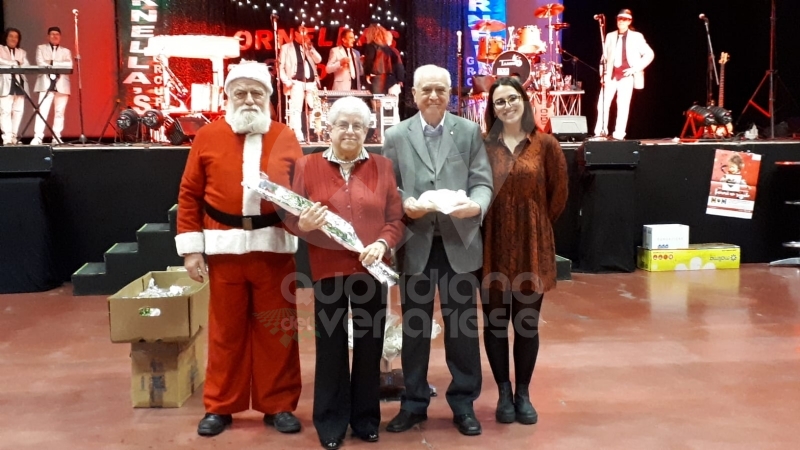 VENARIA - La città ha festeggiato le «nozze d'oro» di oltre 60 coppie venariesi