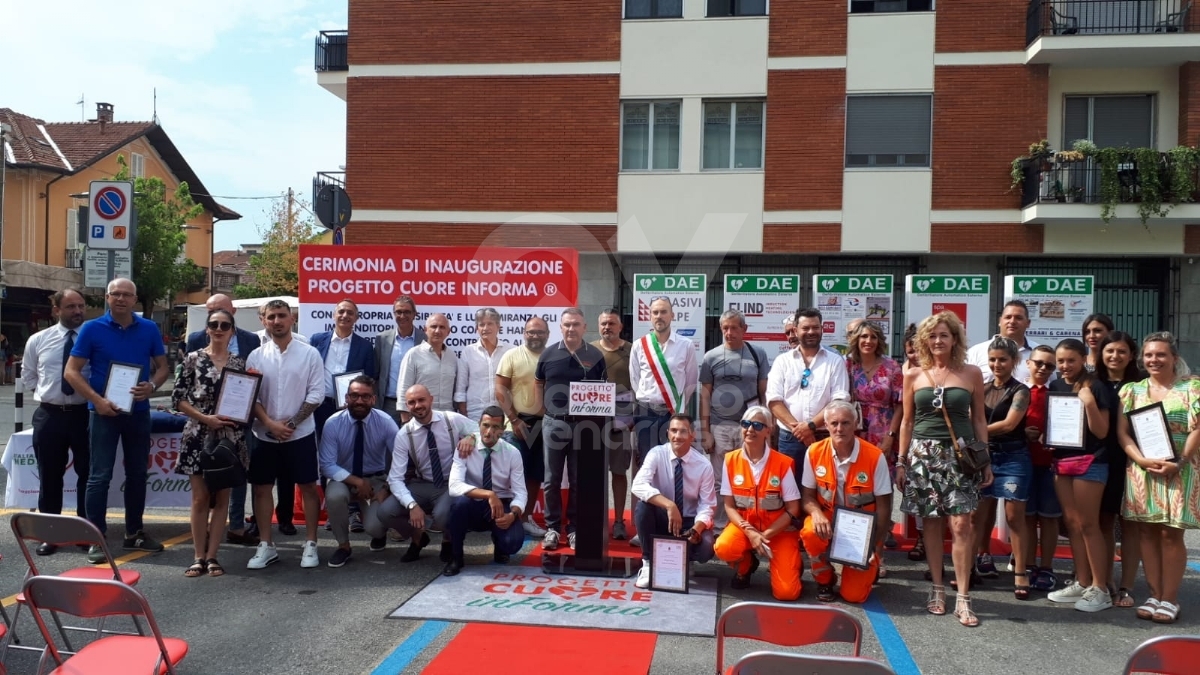 VENARIA - La Reale è sempre più cardioprotetta: altri 5 defibrillatori con il progetto «Cuore inForma» - FOTO