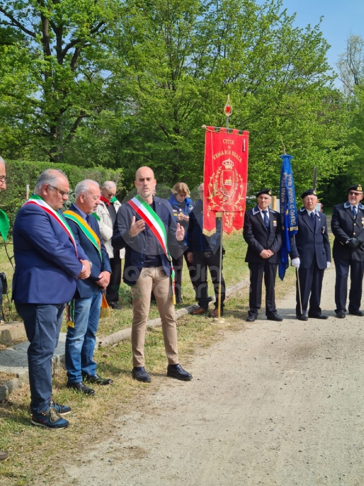 VENARIA - 25 APRILE: Bambini protagonisti alle celebrazioni per la Liberazione - FOTO