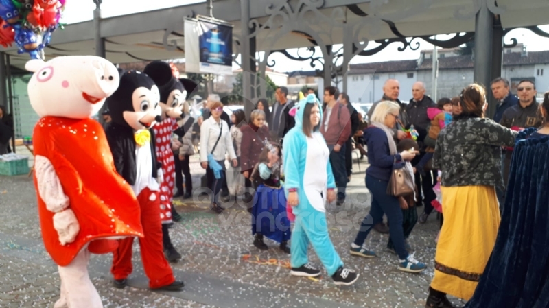 VENARIA - Il successo del Real Carnevale Venariese: LE FOTO