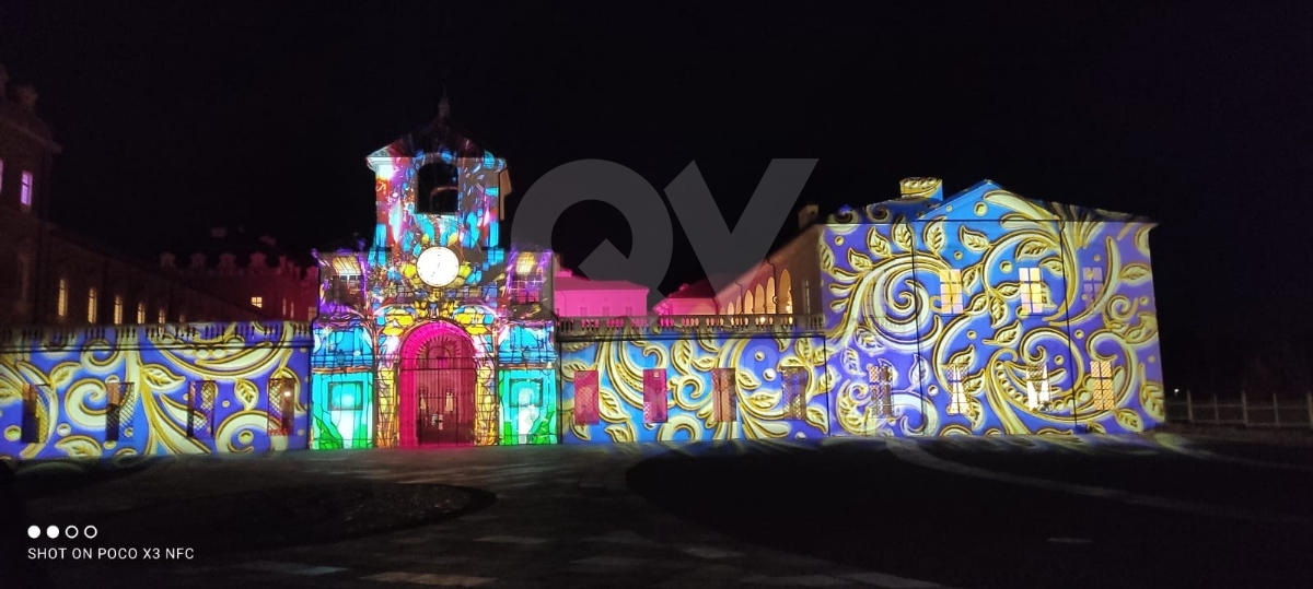 VENARIA - Luci accese, cori gospel, bambini dell'IC 1 protagonisti: via al Natale di «Immaginaria» - FOTO E VIDEO