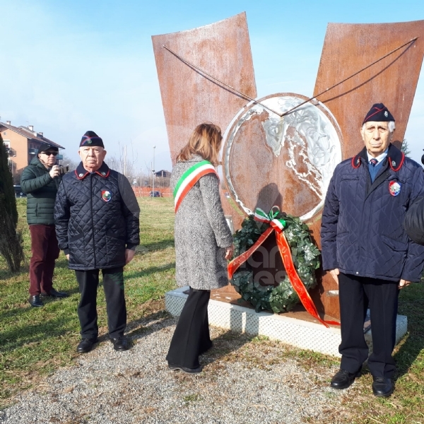 VENARIA - Celebrato questa mattina il «Giorno del Ricordo»: presenti anche le scuole cittadine