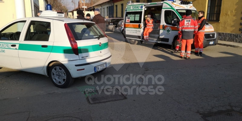 TRAGEDIA A SAVONERA - Donna investita e uccisa davanti all'azienda del figlio da un'auto pirata