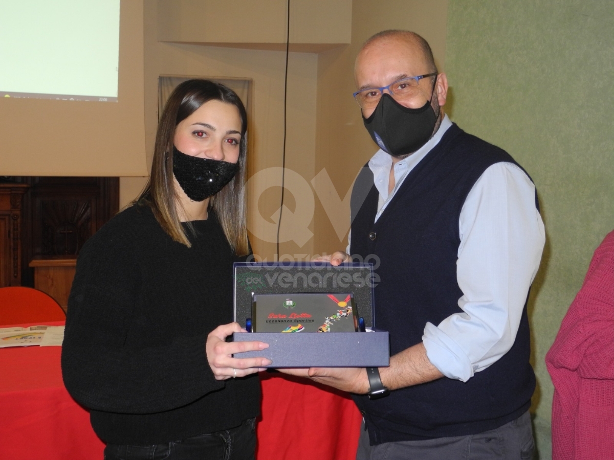 DRUENTO - Ecco le «Eccellenze sportive»: premiate da Mauro Berruto e Carlotta Gilli - FOTO