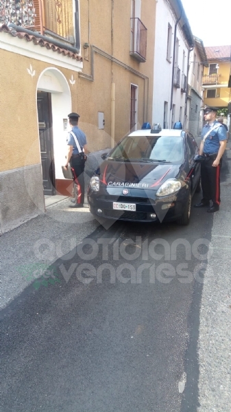 VENARIA - In manette la banda «dei guanti bianchi»: hanno rubato in diversi alloggi