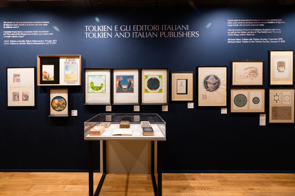 VENARIA - Una mostra dedicata a Tolkien per i 70 anni de «Il Signore degli Anelli» - FOTO