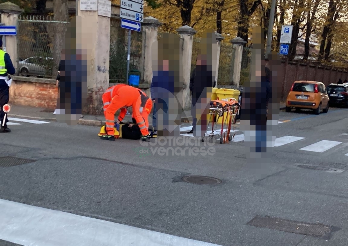 INCIDENTE A VENARIA - Investito da un'auto all'incrocio tra via Sauro e via Zanellato - FOTO