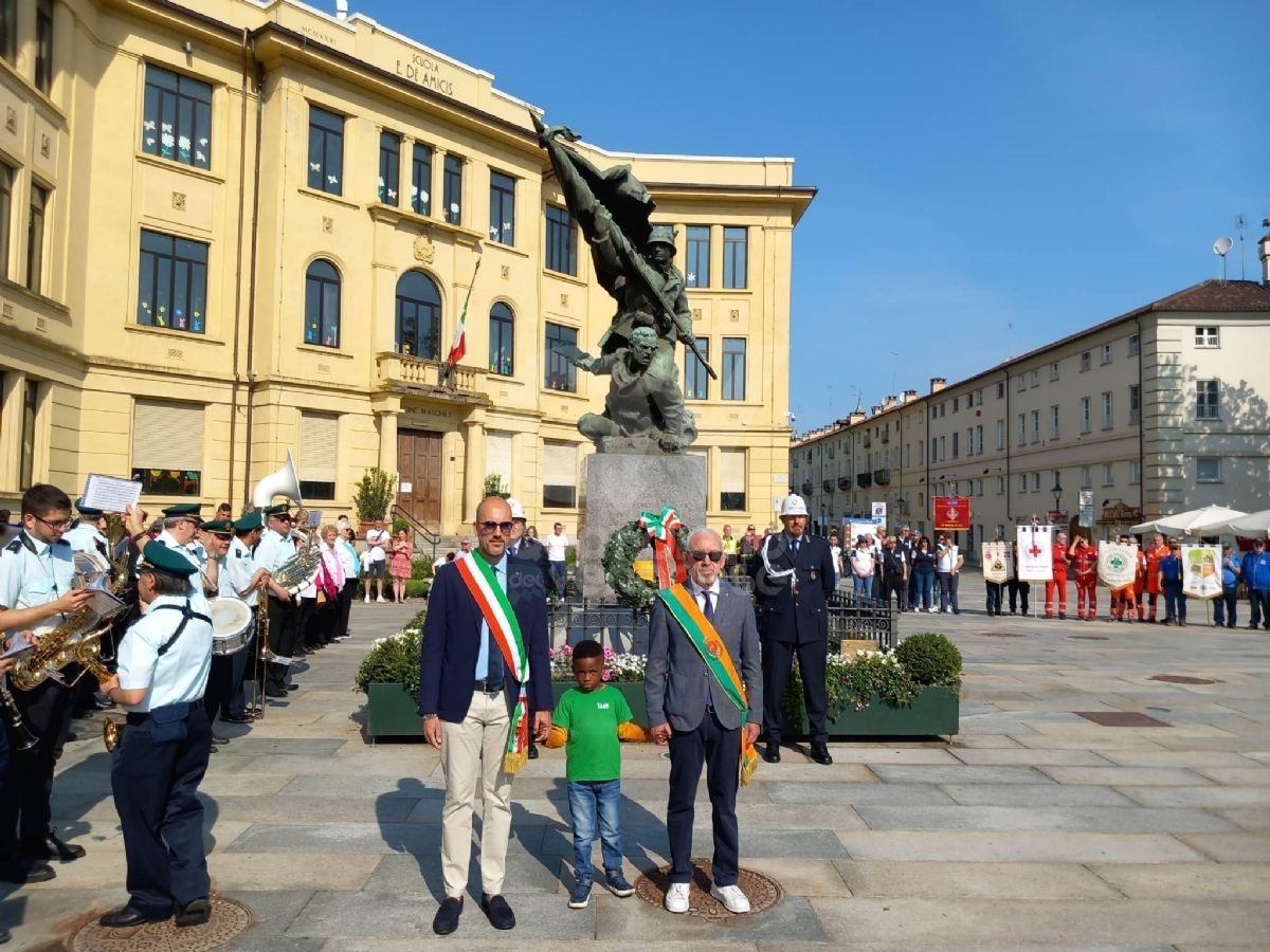 VENARIA - Celebrato il 2 Giugno, Festa della Repubblica - FOTO