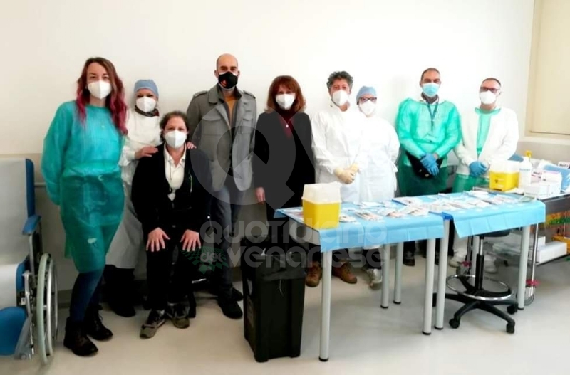 VENARIA - Partite le vaccinazioni «anti Covid» tra gli over 80 al Polo Sanitario