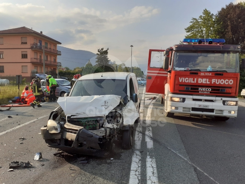 TRAGEDIA SULLA DIRETTISSIMA - Scontro tra due auto davanti alla Tamoil: morto un uomo di Fiano - FOTO