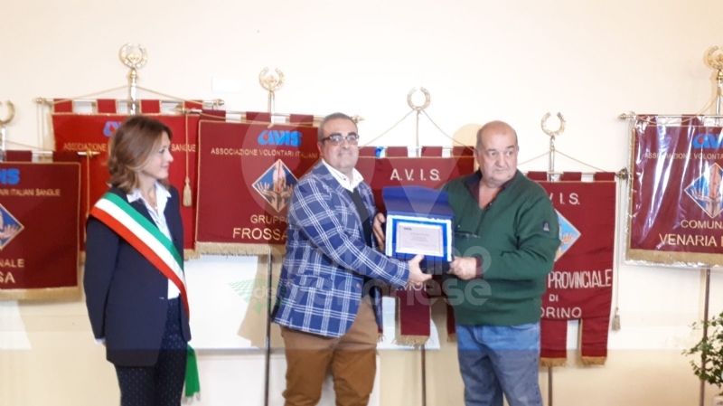 VENARIA - L'Avis dona alla città quasi 4mila euro per l'acquisto di nuovi giochi per i bambini