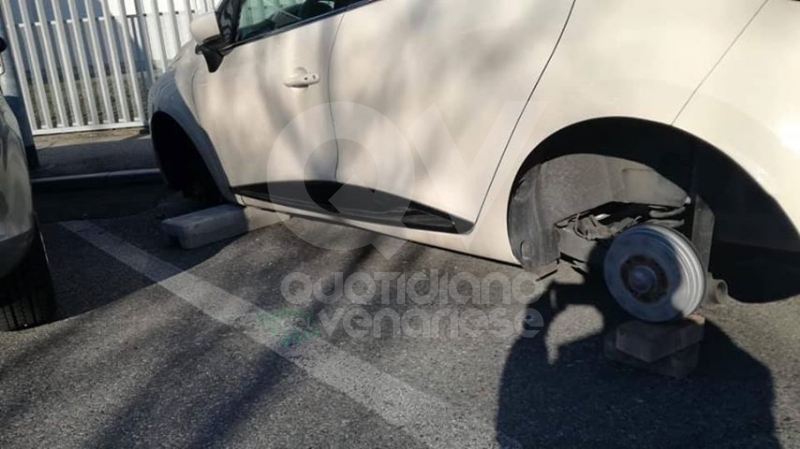 COLLEGNO - I ladri di pneumatici tornano in azione in via Magenta