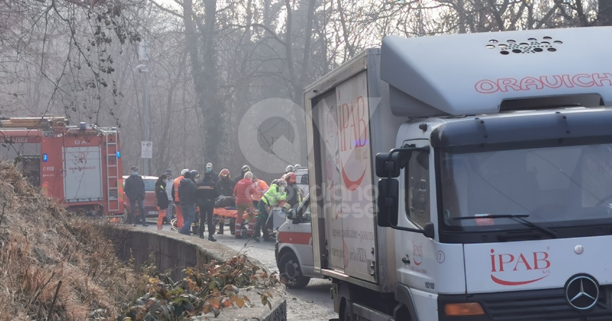 INCIDENTE A FIANO - Scontro fra un furgone e un camion: due feriti, uno grave - FOTO