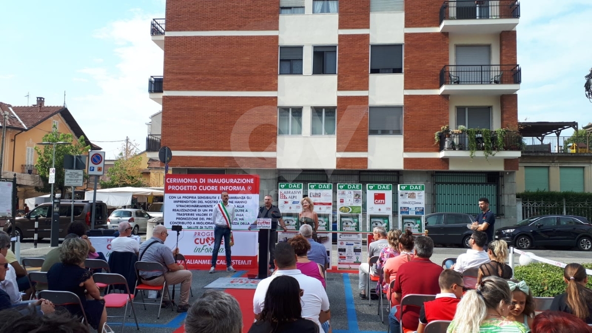 VENARIA - La Reale è sempre più cardioprotetta: altri 5 defibrillatori con il progetto «Cuore inForma» - FOTO