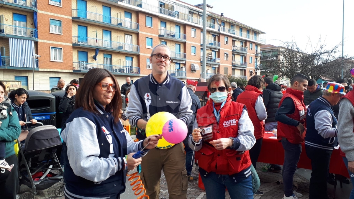 VENARIA - Colori, allegria, musica. Ma il Real Carnevale non dimentica l'Ucraina - FOTO