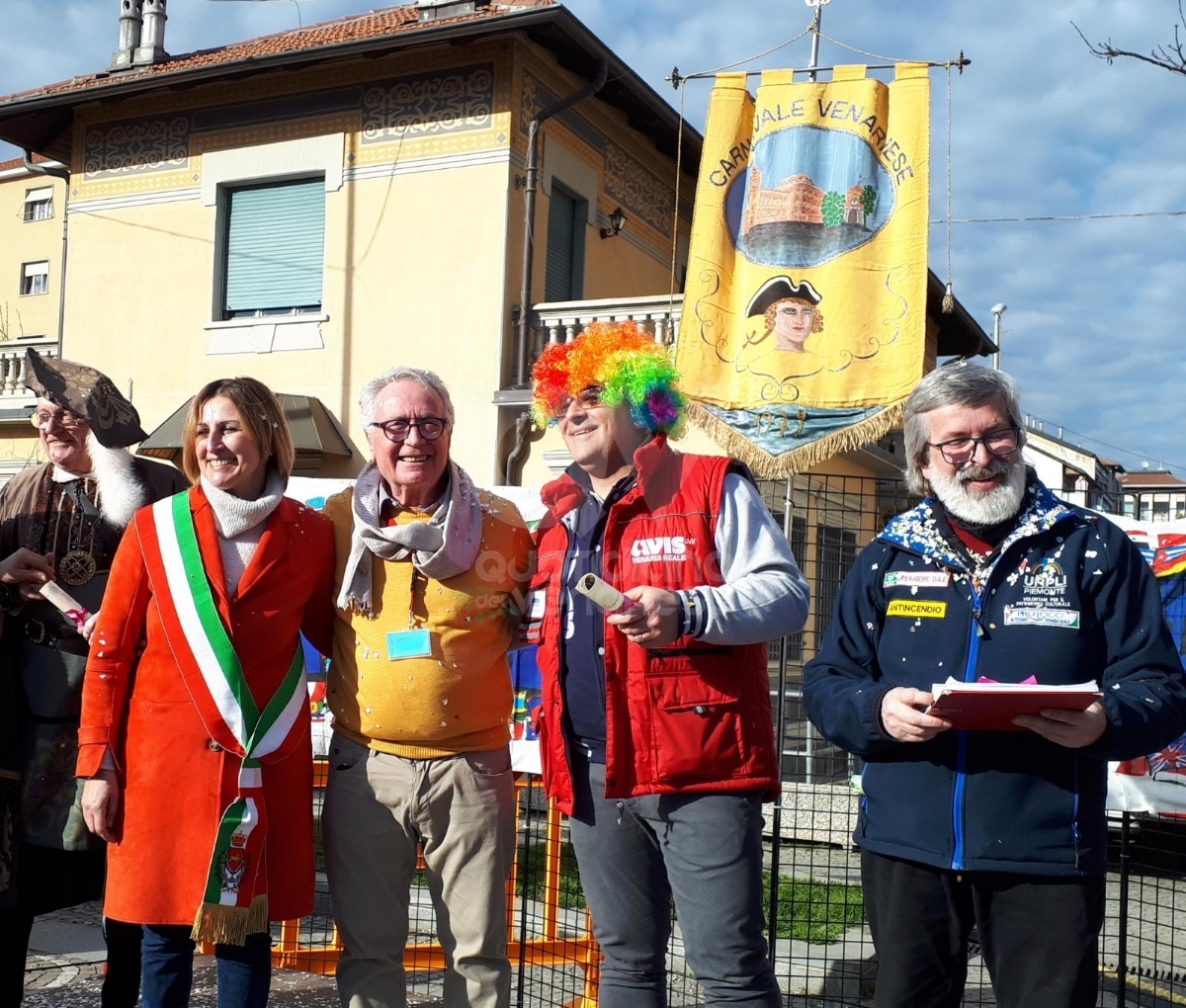 VENARIA - Colori, allegria, musica. Ma il Real Carnevale non dimentica l'Ucraina - FOTO