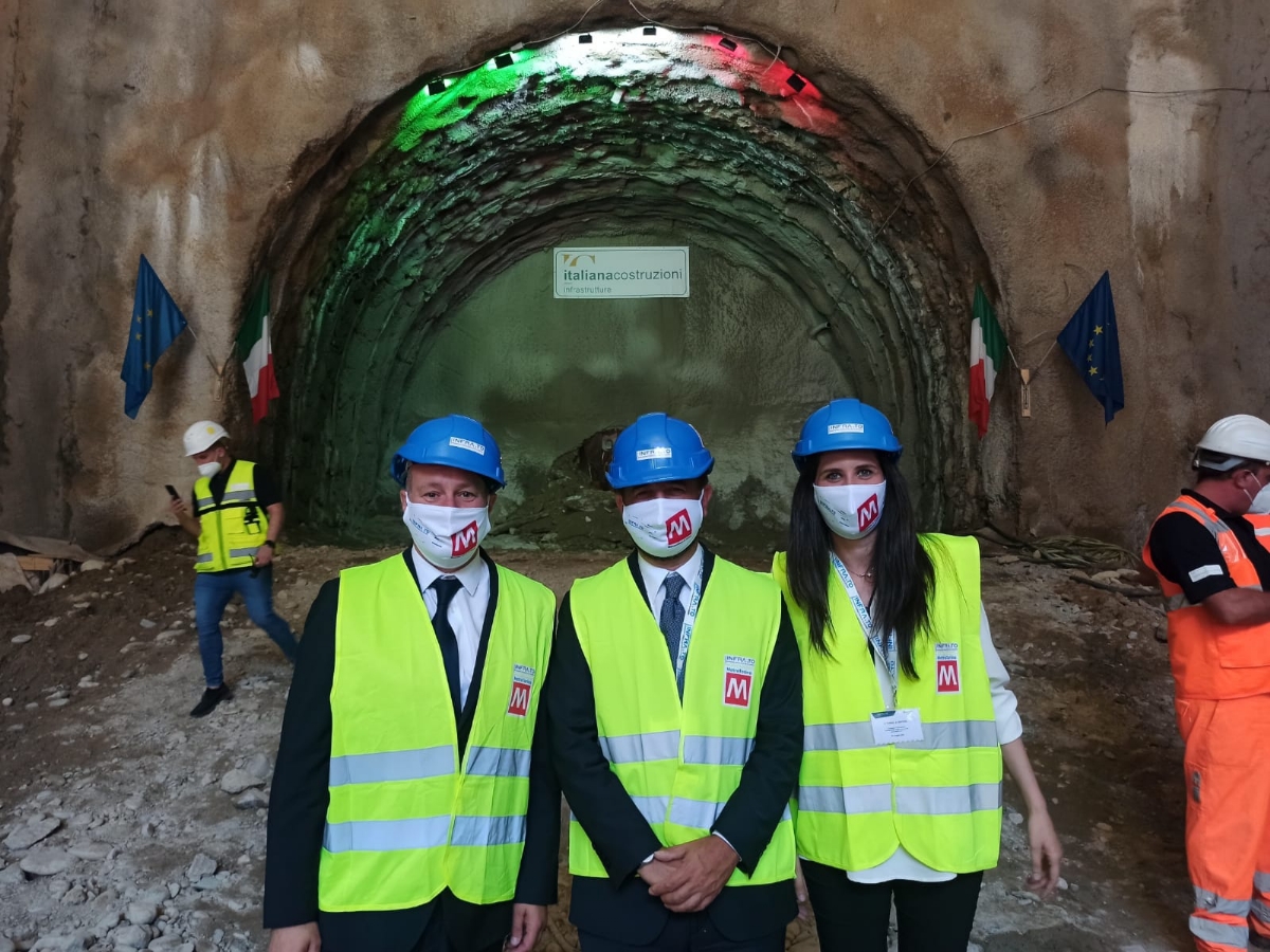 COLLEGNO - La fermata metro Certosa è sempre più realtà: finito il primo tratto del tunnel FOTO