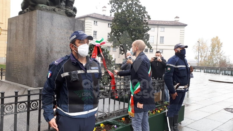 VENARIA - Celebrato il 4 Novembre, tra ricordo e un plauso a medici, infermieri e volontari FOTO