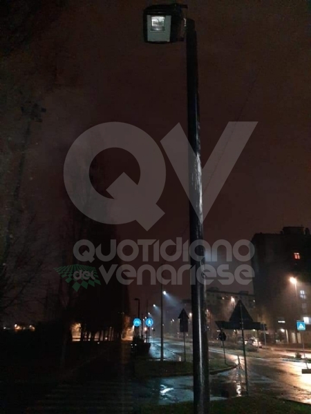 VENARIA - Via San Marchese al buio? Colpa degli atti vandalici