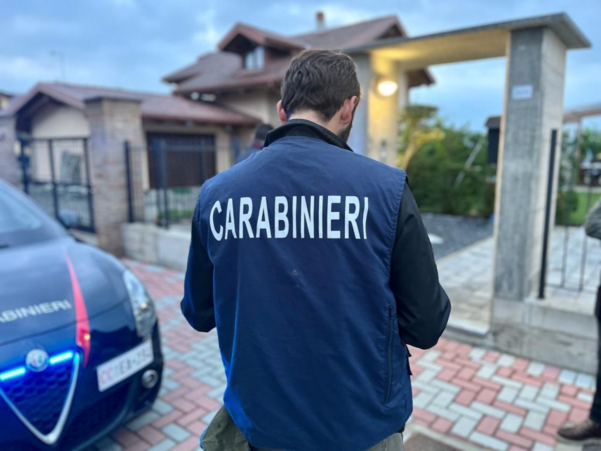 RIVOLI - Operazione antidroga: arrestati 34 italiani per spaccio e detenzione - FOTO E VIDEO