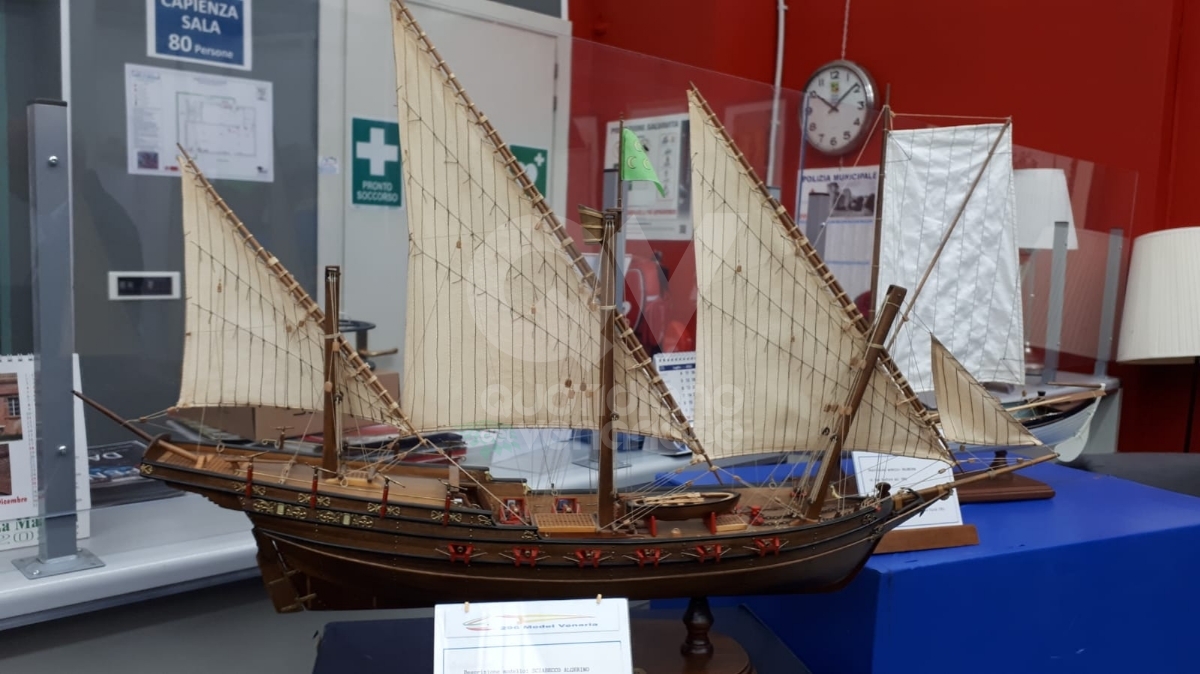 VENARIA - XXIX mostra di modellismo statico: il grande successo dei «296 Model» - FOTO