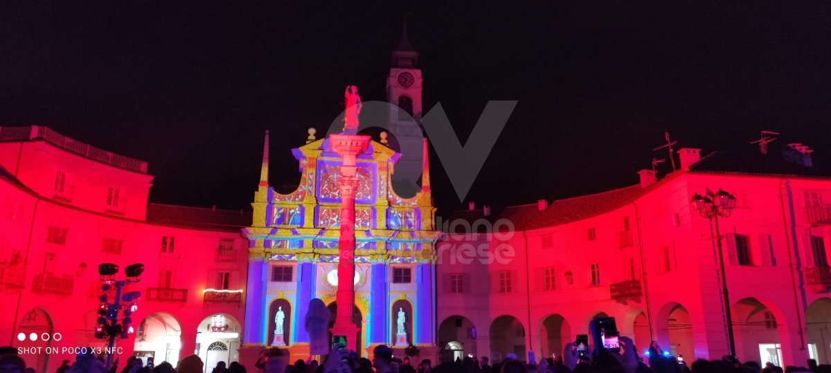 VENARIA - Luci accese, cori gospel, bambini dell'IC 1 protagonisti: via al Natale di «Immaginaria» - FOTO E VIDEO