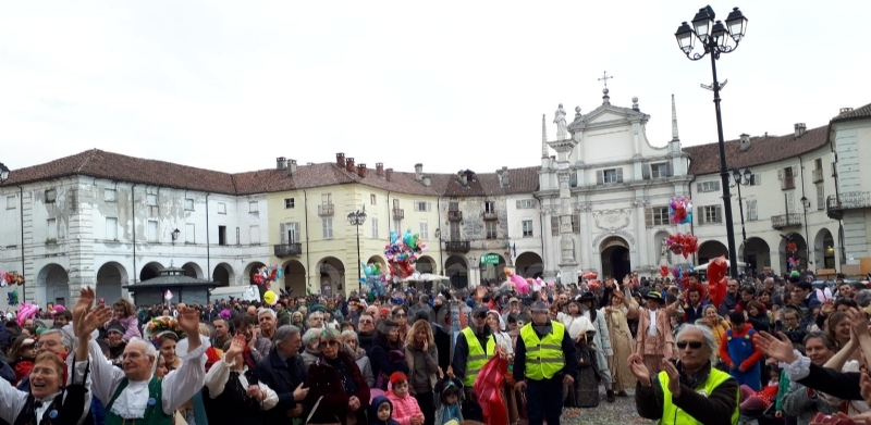 VENARIA - Il successo del Real Carnevale Venariese: LE FOTO
