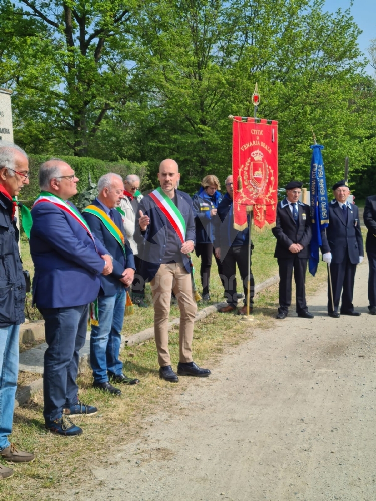 VENARIA - 25 APRILE: Bambini protagonisti alle celebrazioni per la Liberazione - FOTO