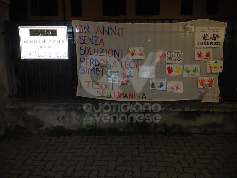 SAVONERA - Scuola in dad, continua la protesta: «Non spegnete mai il sorriso dei bambini»
