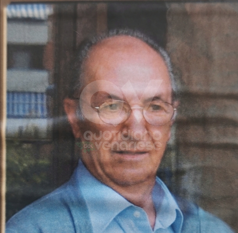 VENARIA - In tanti al funerale del maresciallo Salvatore Tirrito - FOTO