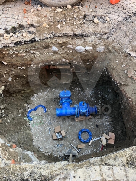 CASELLE - Nel cantiere spuntano ossa umane: cantiere in via Cravero bloccato - FOTO