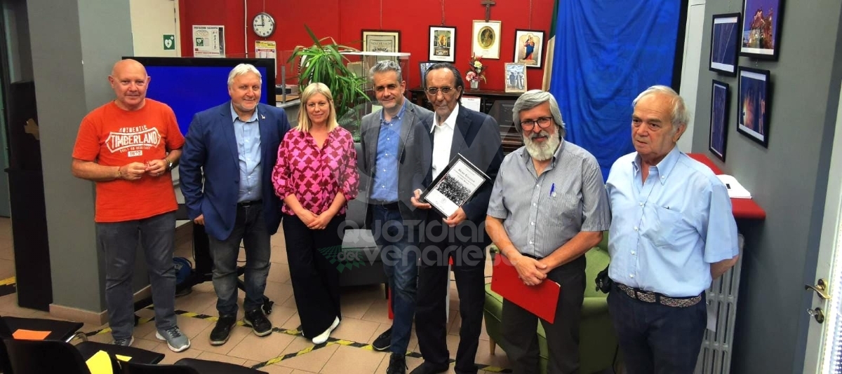 VENARIA - La storia di Venaria raccolta in un libro attraverso gli scatti di Remo Gallian - FOTO