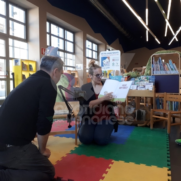 VENARIA - Coronavirus, la biblioteca vicina ai cittadini: ecco «Letture a colazione»