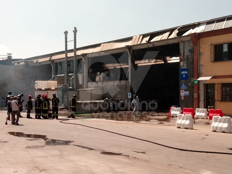 ROBASSOMERO - Esplosione alla A2A: chiusa la zona industriale, in arrivo l'Arpa FOTO E VIDEO