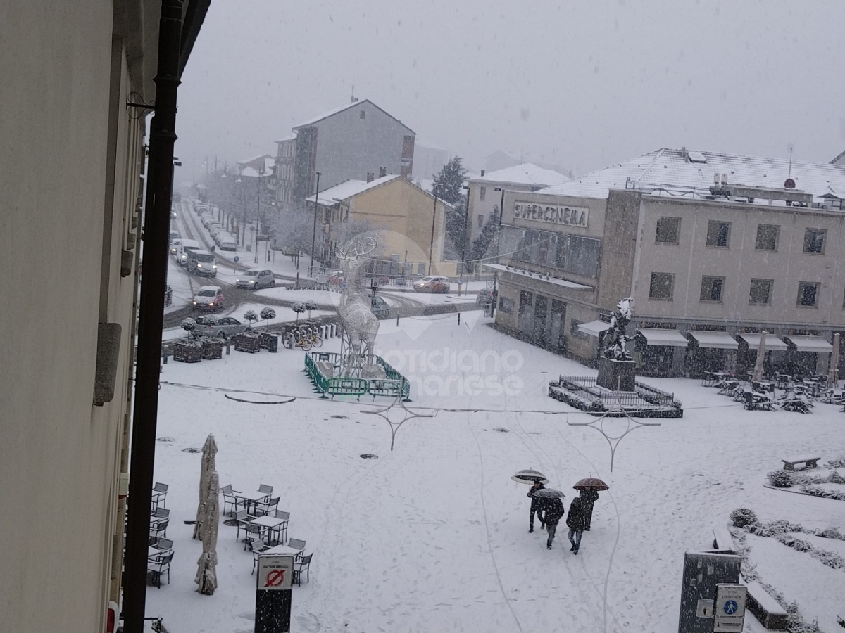 É ARRIVATA LA NEVE - Disagi in tangenziale e sulle strade: quando entrano in azione gli spazzaneve - FOTO