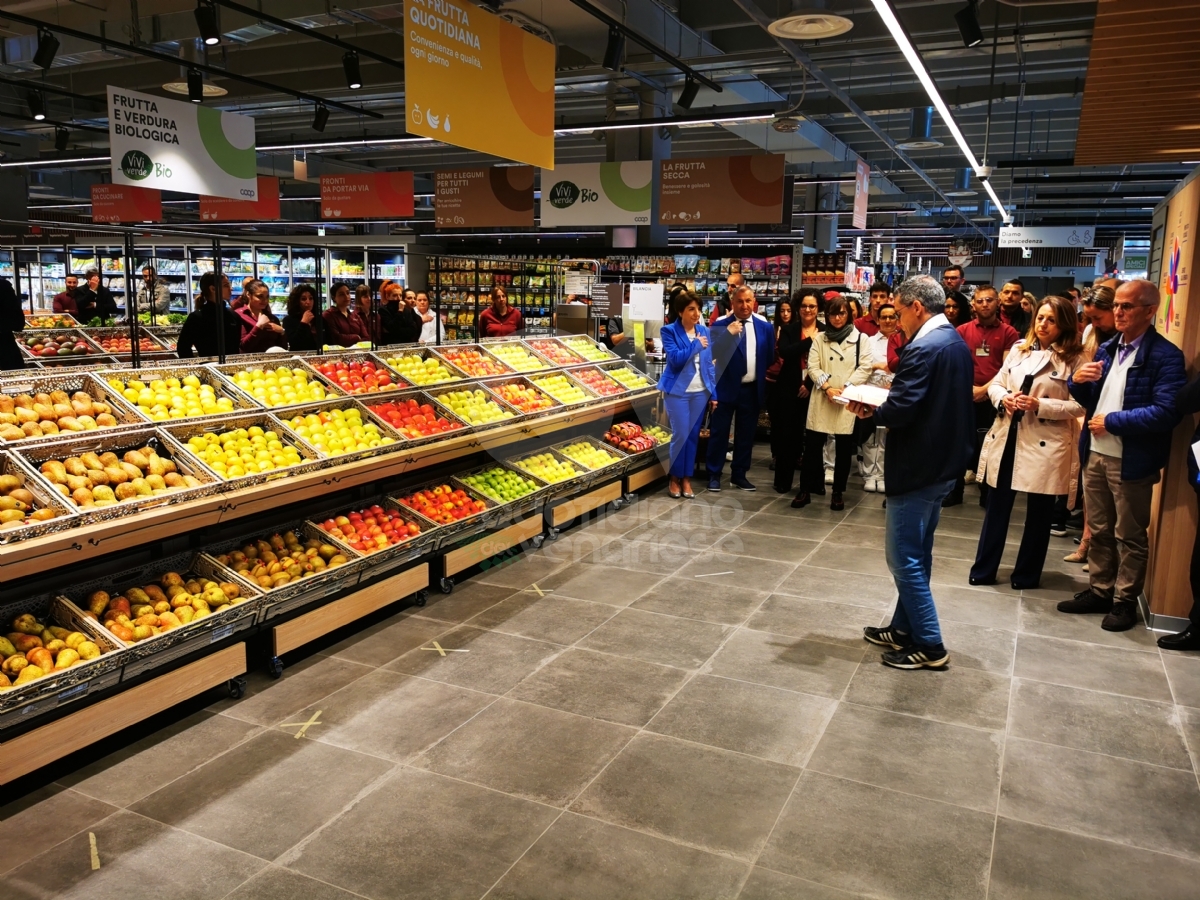 ALPIGNANO - Giovedì 18 apre il supermercato Nova Coop di via Venaria - FOTO E VIDEO