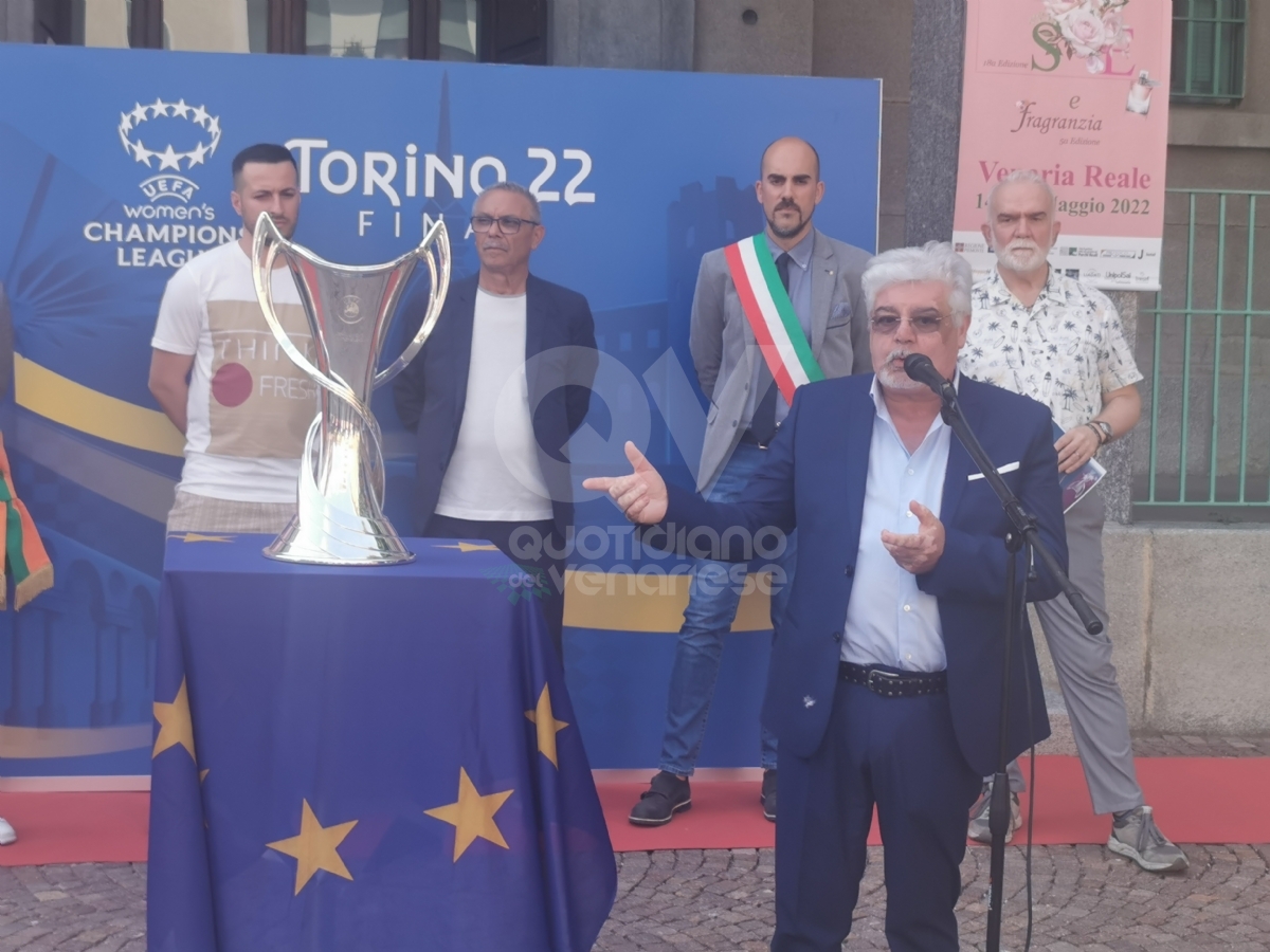 VENARIA - Una coppa di calcio europea arriva in città: è quella della Champions League femminile - FOTO