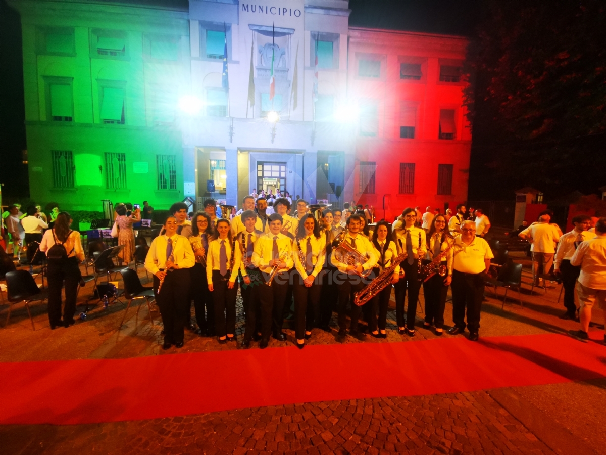 VENARIA - Cittadinanza onoraria all'Aves Toro: conferimento durante la Festa dell’Arma d’Artiglieria - FOTO