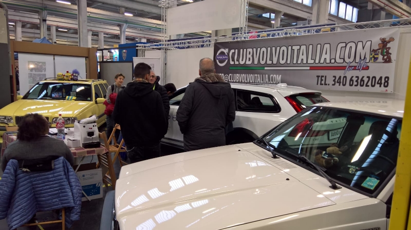 TORINO - Ad Automotoretrò VOLVO AutoGrup e Club VOLVO Italia protagonisti