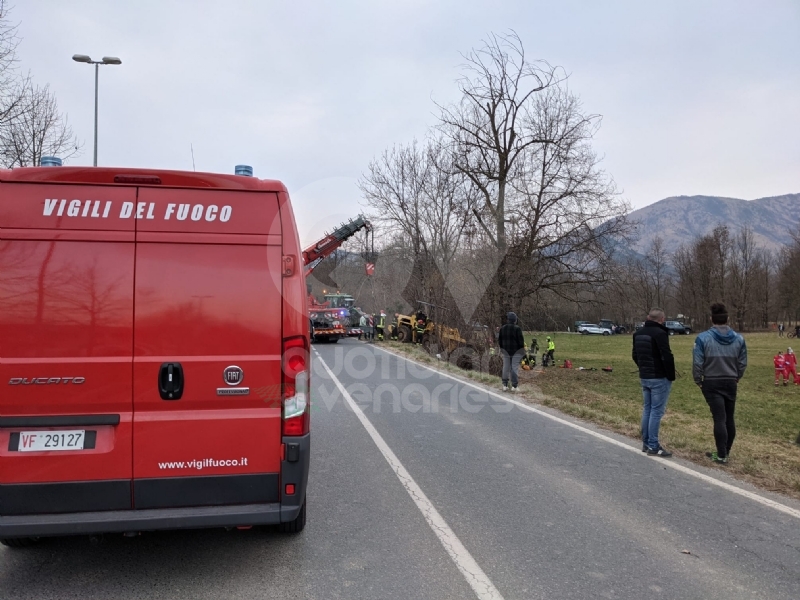 GIVOLETTO - Scontro auto-trattore: madre e figlio in ospedale